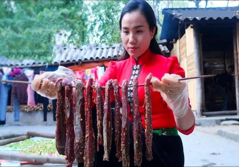 Hành Trình Khám Phá Ẩm Thực Vùng Cao Tây Bắc Phần 2- Thịt Trâu Sấy Khô Lai Châu 6 thịt trâu sấy Lai Châu